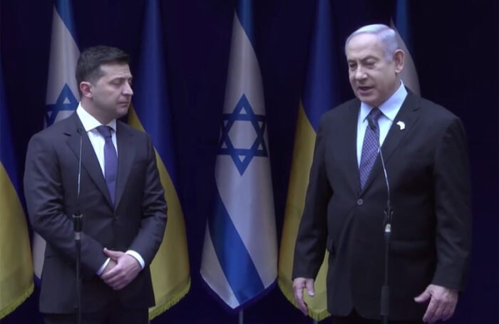 Zelenskyy et Netanyahu. à partir de la capture d’écran youtube.
