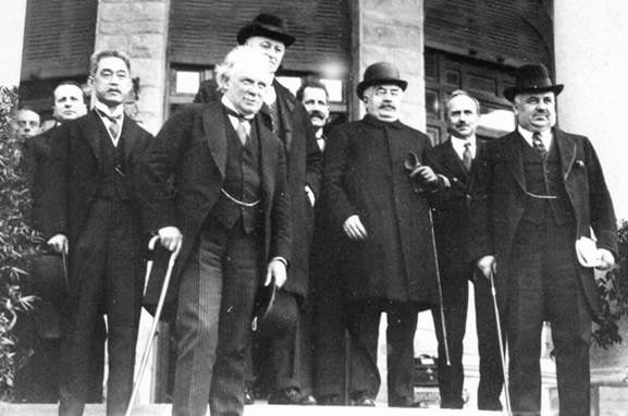 Conférence de San Remo 1920. Photo du domaine public.