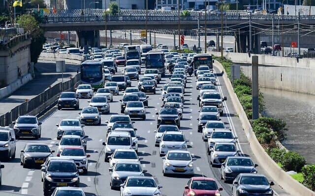 Flux de circulation typique sur l’autoroute de l’État d’Israël